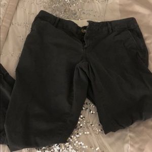Grey Converse cropped dress capris💕